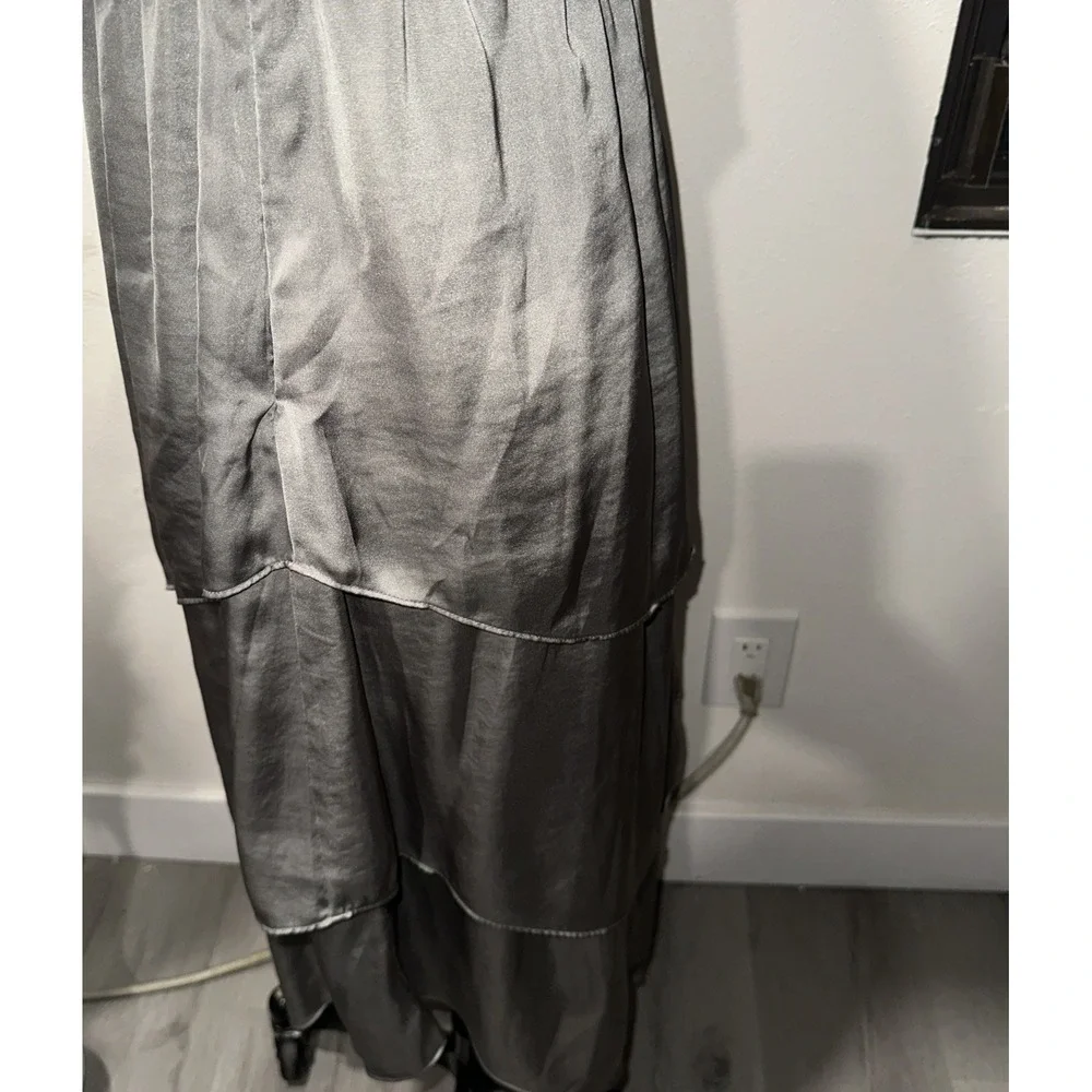 Banana Republic Maxi Dress Gray Elastic waist‎ Tired Ruffle Strap Satin Size 4